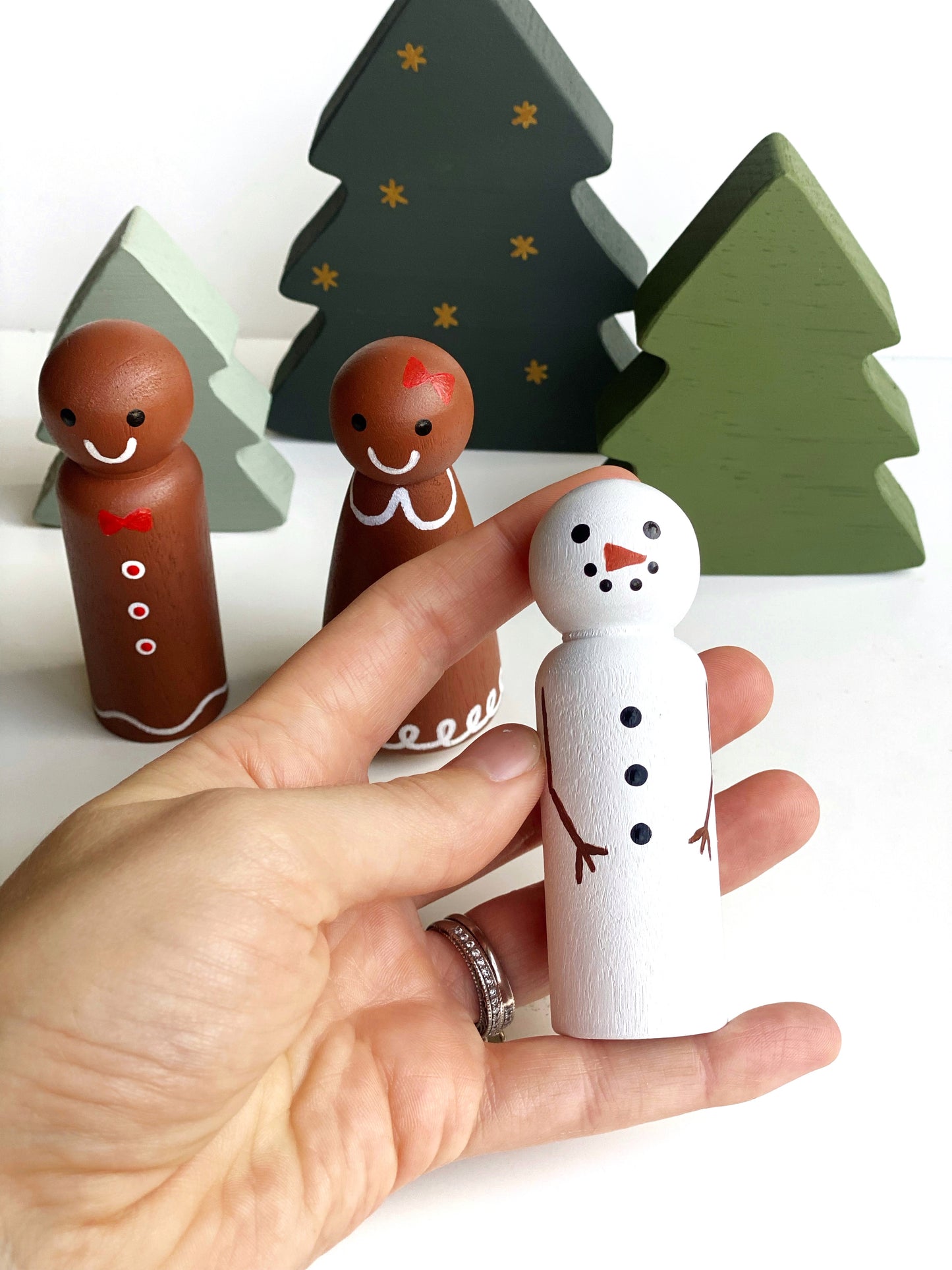 Winter Peg Dolls