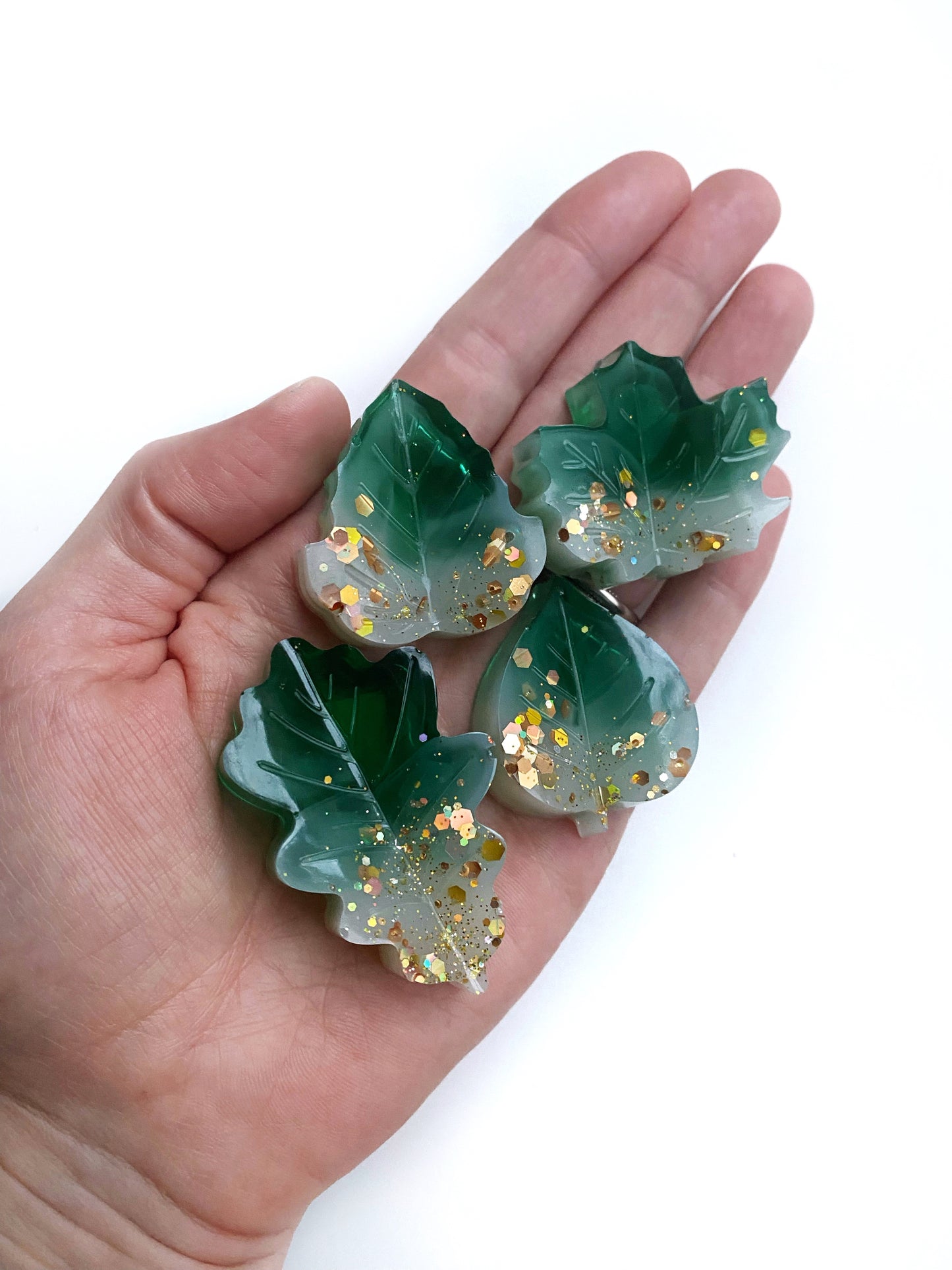 Winter Resin Leaf Set
