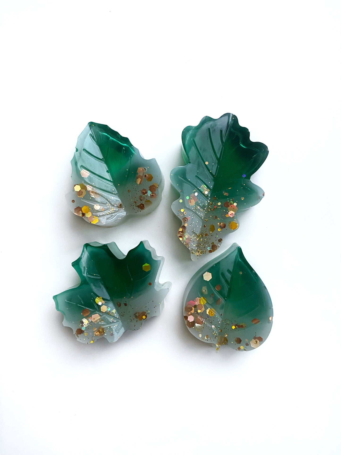 Winter Resin Leaf Set