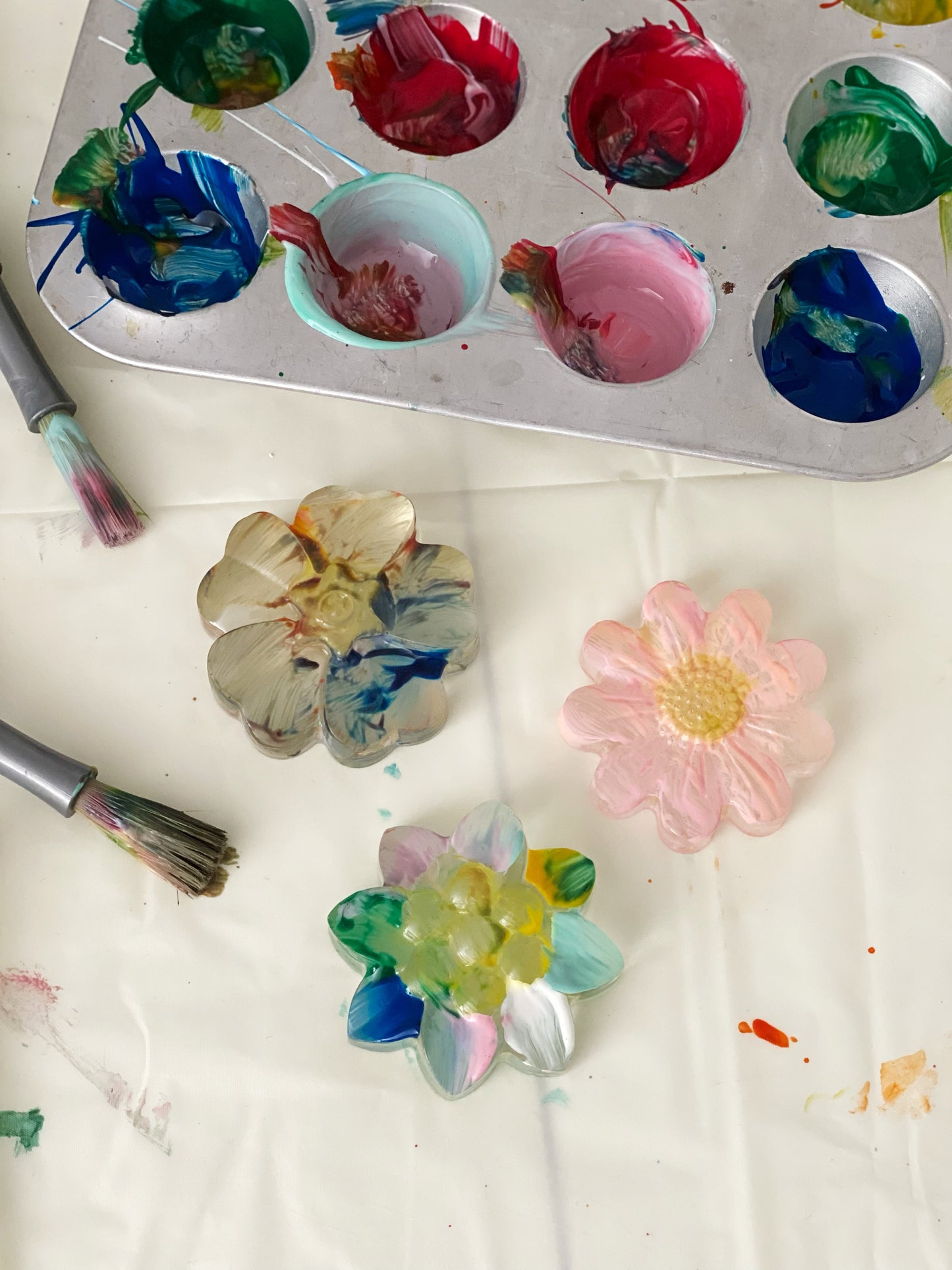 Paintable XL Resin Flowers