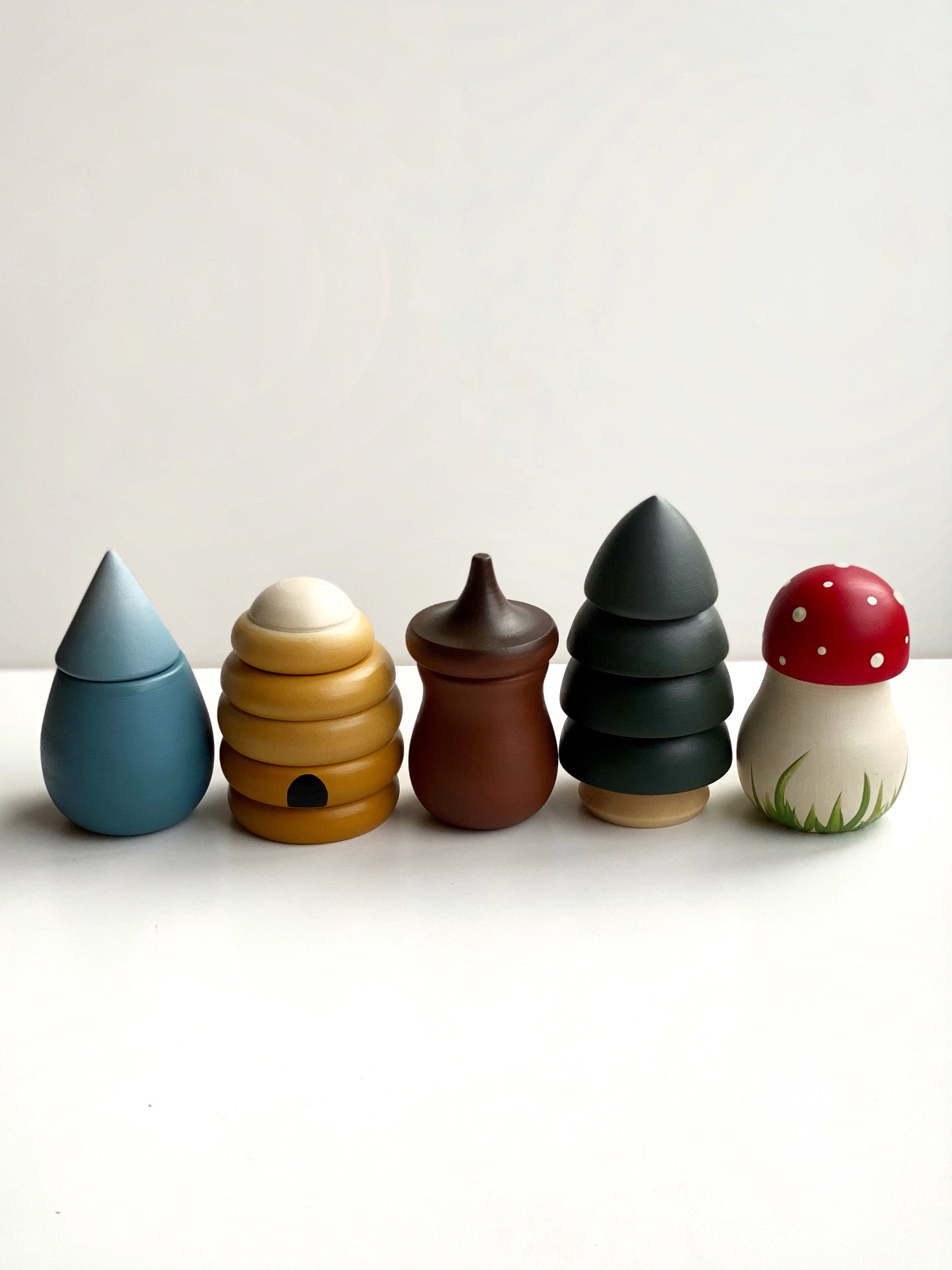 Hats Off Nature Friend Peg Dolls in Cups