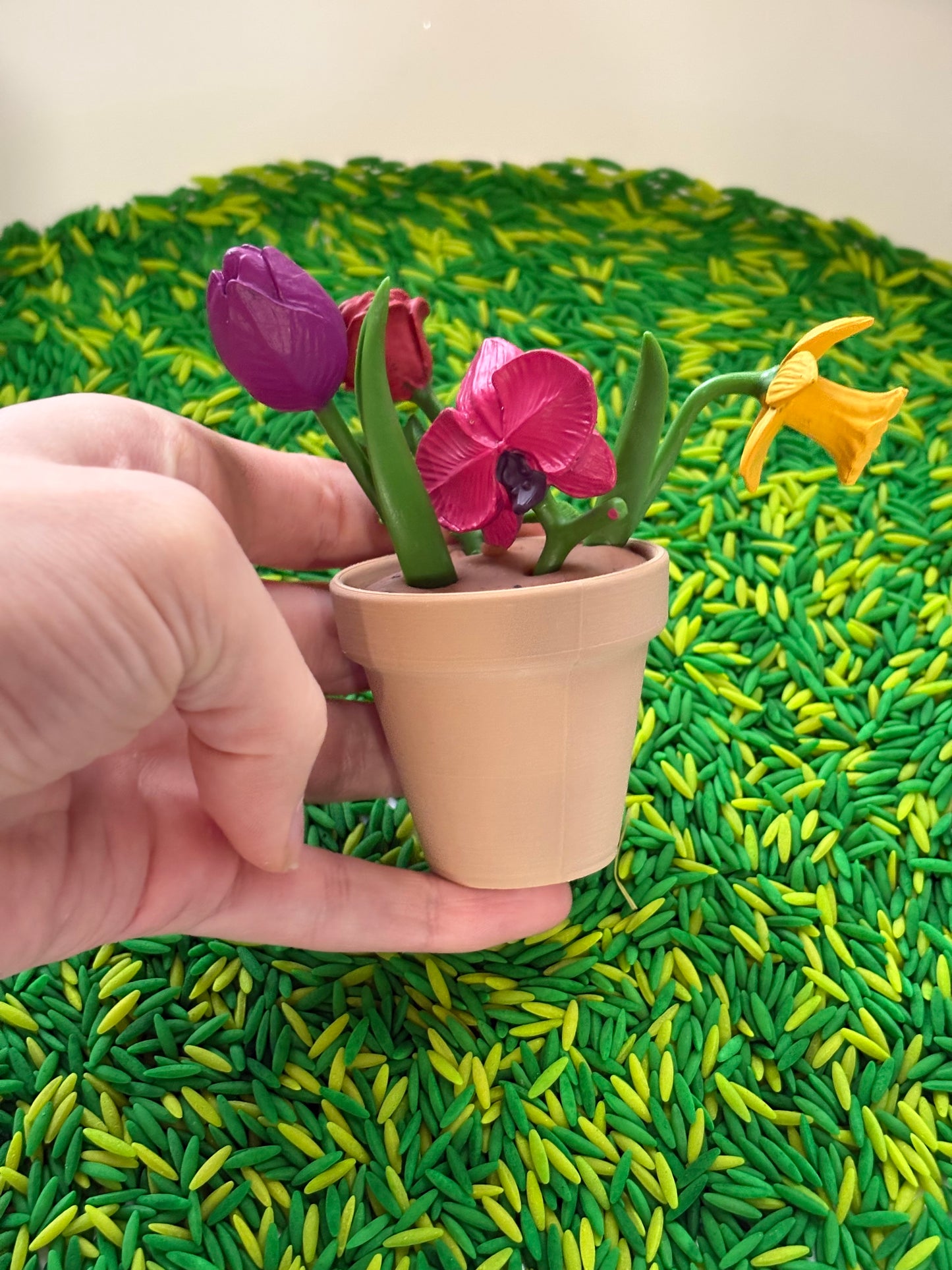 Eco Flower Pot by T. C. Play