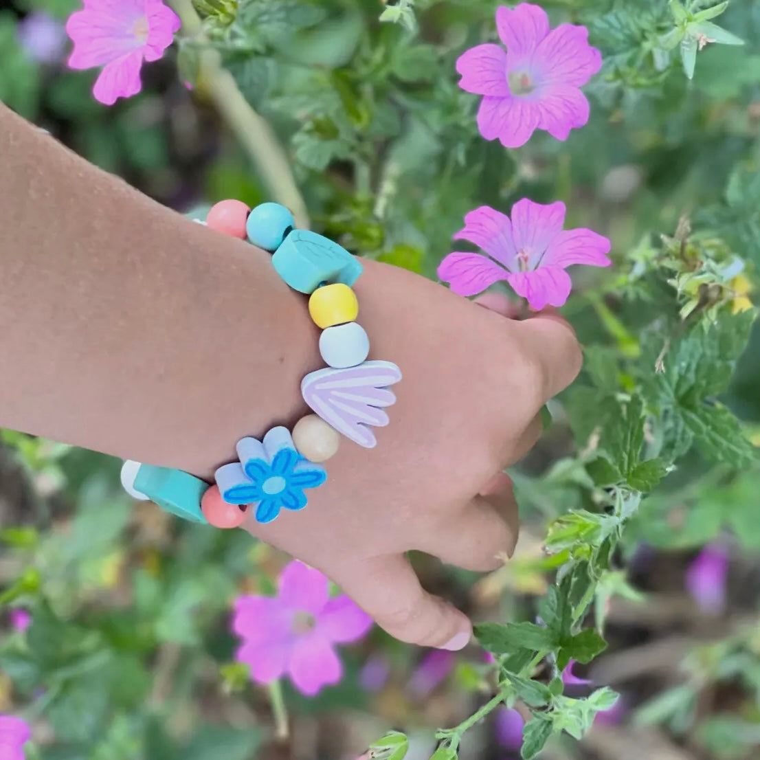 Wildflower Bracelet Gift Kit by Cotton Twist