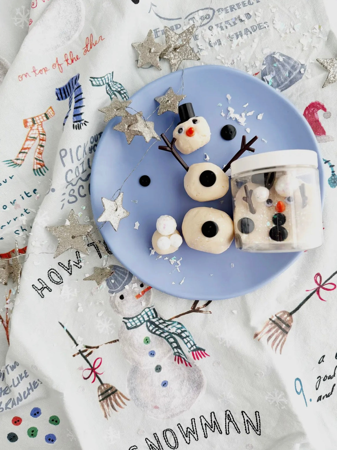 Snowman Mini Dough-To-Go by EGKD