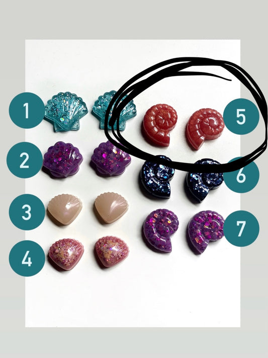 Set of 4 Resin Seashells (Style #5)