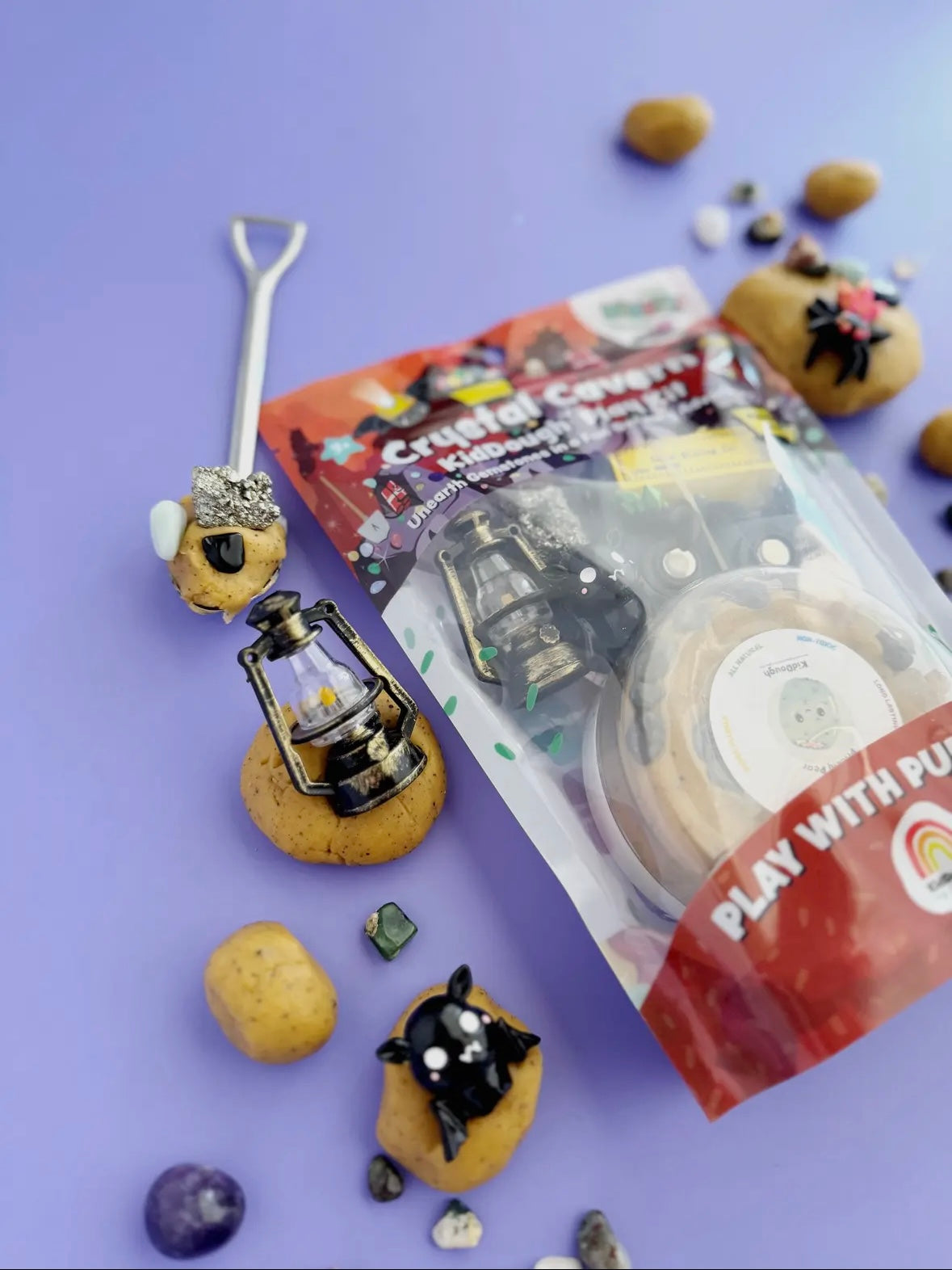 Crystal Cavern Play Dough Kit Featuring Wigglitz
