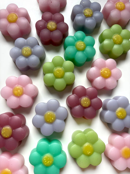 Spring Resin Daisy Counters