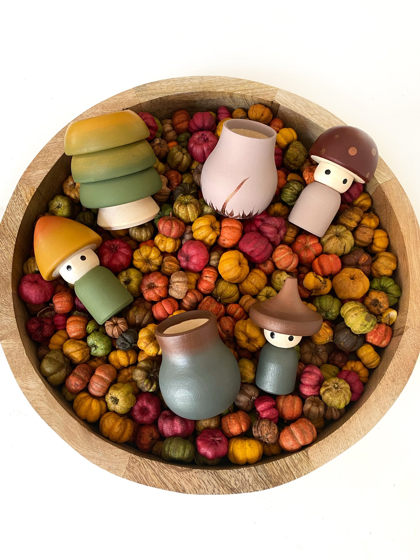 Autumn Hats Off Nature Friend Peg Dolls in Cups