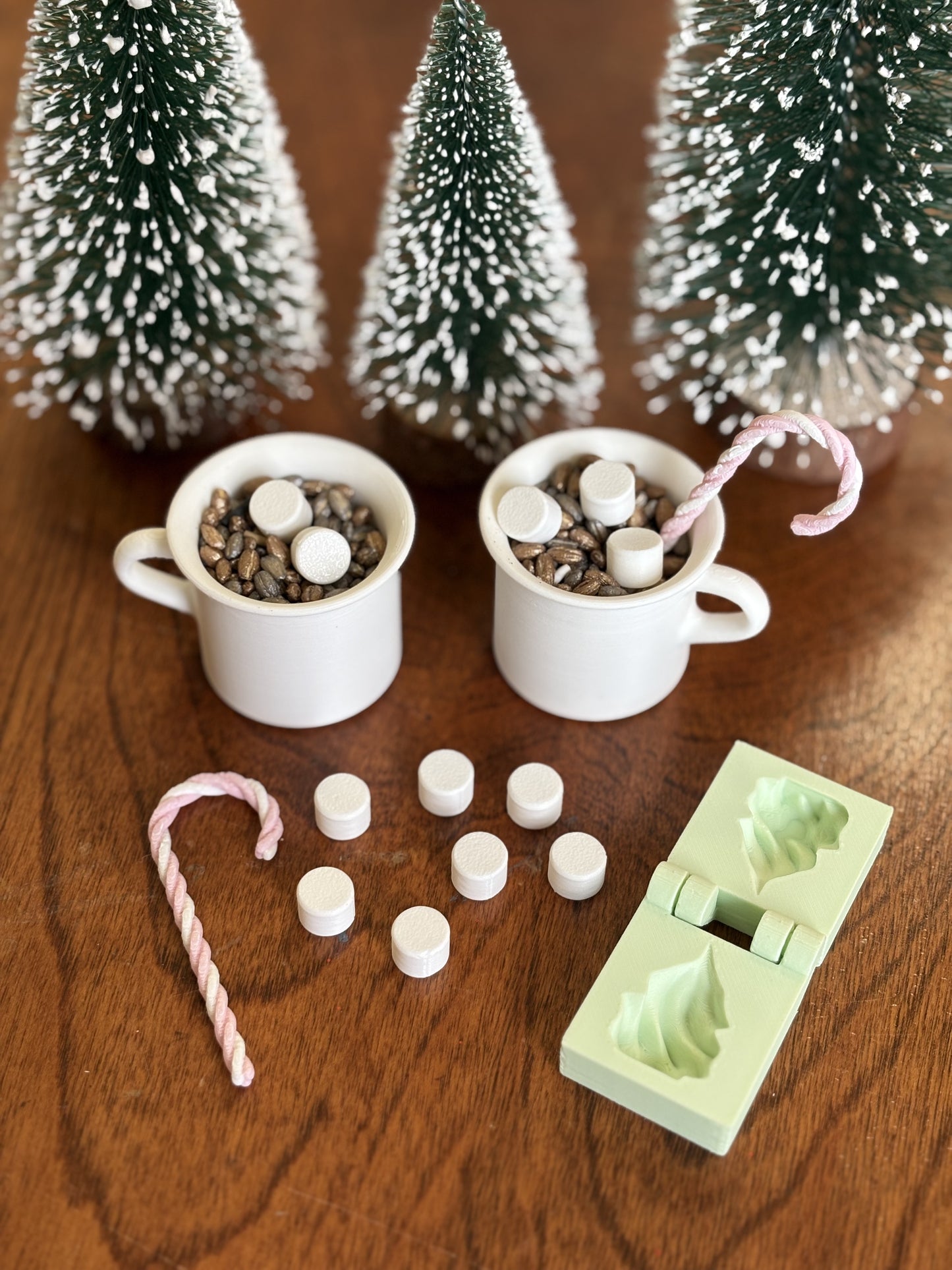 Mini Holiday Cocoa Set by T. C. Play