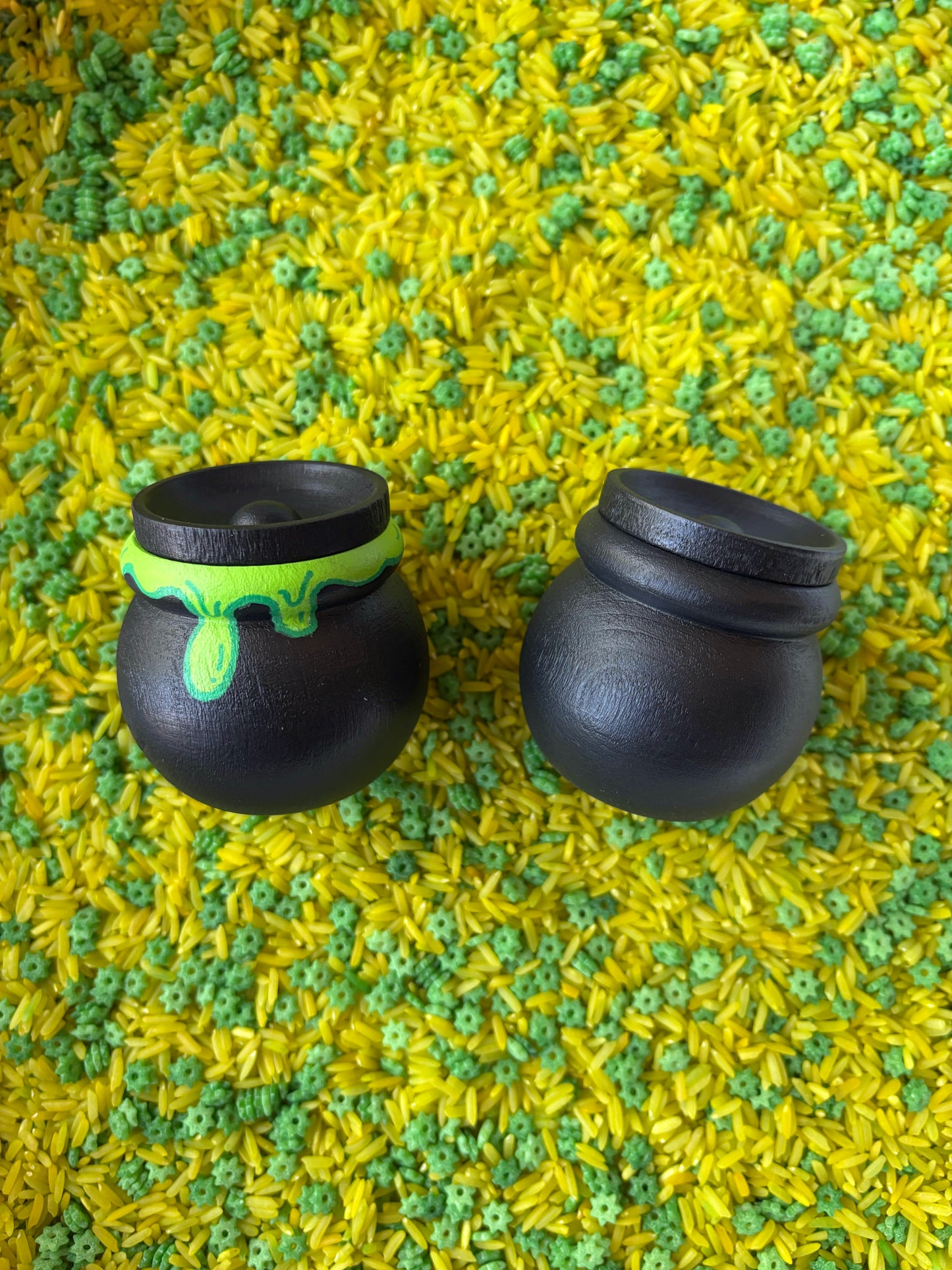 Wood Cauldron Set