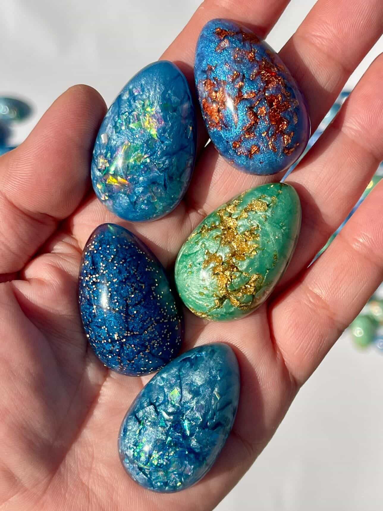 Resin Egg Set by Sileenie