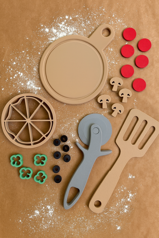 Play Pizza Set by T. C. Play