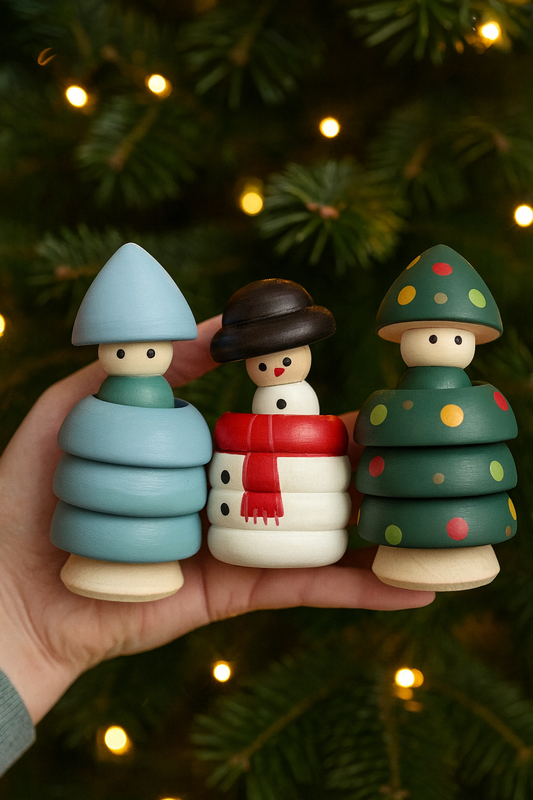 Winter Hats Off Nature Friend Peg Dolls in Cup 2025